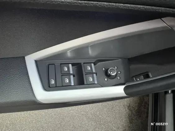 AUDI Q3 SPORTBACK - voiture d'occasion - Photo 8