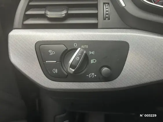 AUDI A4 AVANT V - voiture d'occasion - Photo 20