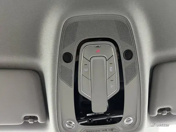 AUDI A4 AVANT V - voiture d'occasion - Photo 37