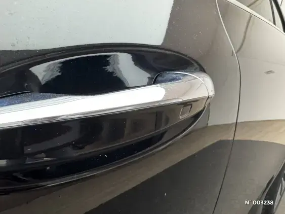 MERCEDES CLASSE CLS III - voiture d'occasion - Photo 19