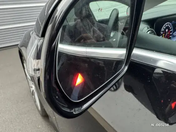 MERCEDES CLASSE CLS III - voiture d'occasion - Photo 20