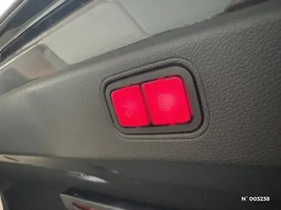 MERCEDES CLASSE CLS III - voiture d'occasion - Photo 23