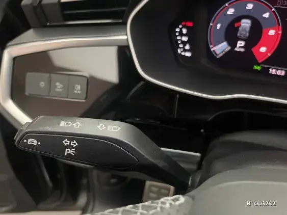 AUDI Q3 SPORTBACK - voiture d'occasion - Photo 18