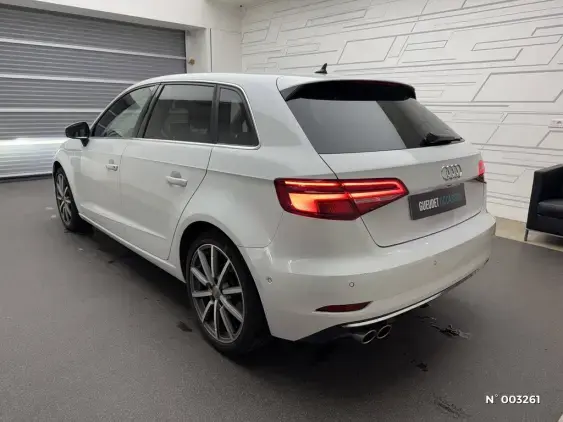 AUDI A3 SPORTBACK IV - voiture d'occasion - Photo 4