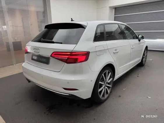 AUDI A3 SPORTBACK IV - voiture d'occasion - Photo 10