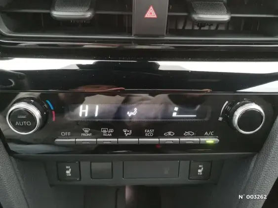 TOYOTA YARIS CROSS I - voiture d'occasion - Photo 18