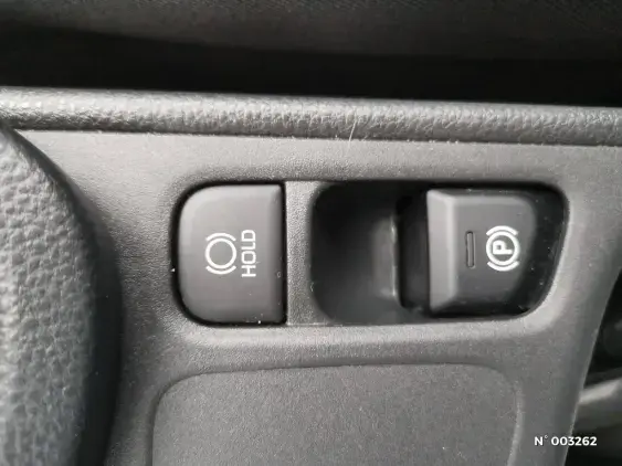 TOYOTA YARIS CROSS I - voiture d'occasion - Photo 22