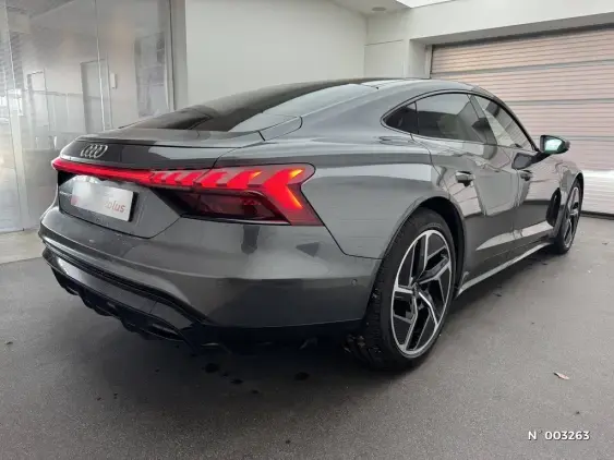 AUDI E-TRON GT - voiture d'occasion - Photo 10