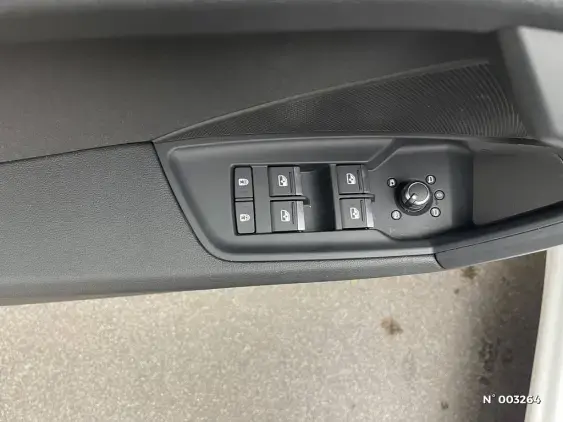 AUDI A3 SPORTBACK IV - voiture d'occasion - Photo 14