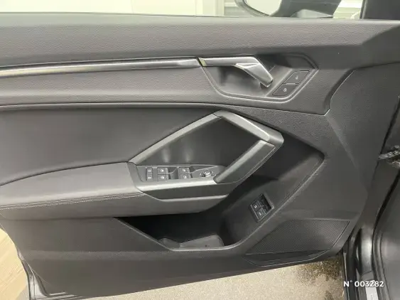 AUDI Q3 - voiture d'occasion - Photo 18