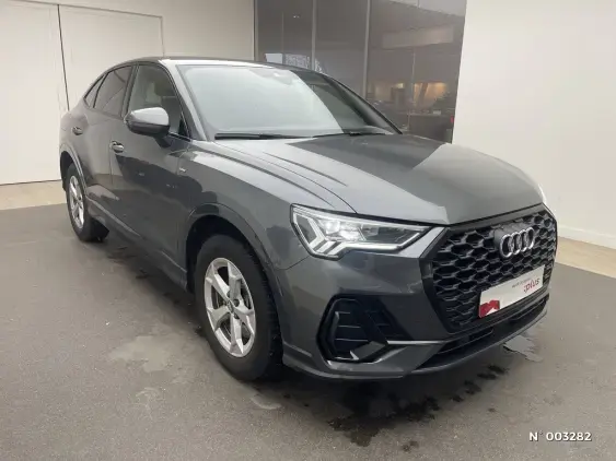 AUDI Q3 - voiture d'occasion - Photo 3