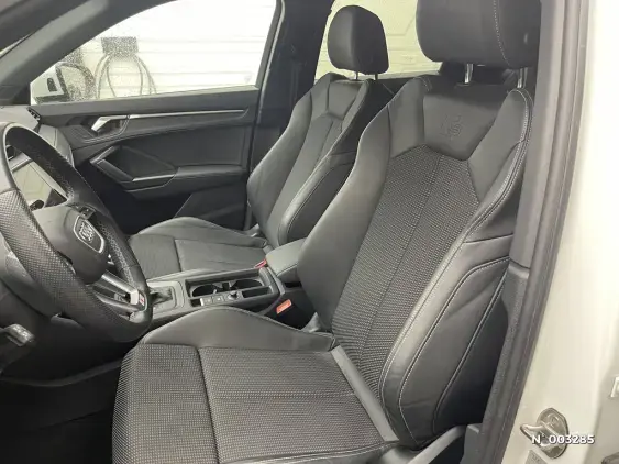 AUDI Q3 - voiture d'occasion - Photo 2