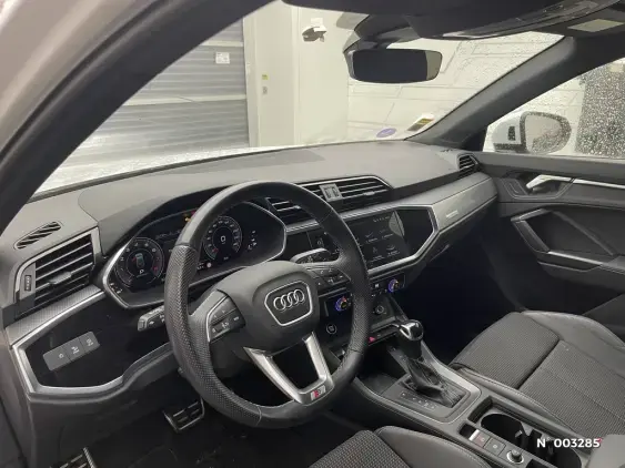 AUDI Q3 - voiture d'occasion - Photo 9