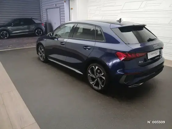AUDI A3 SPORTBACK IV - voiture d'occasion - Photo 4