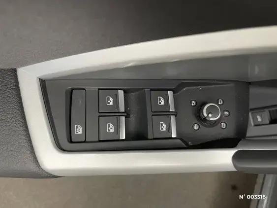 AUDI Q3 SPORTBACK - voiture d'occasion - Photo 20