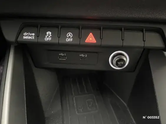 AUDI A1 CITYCARVER - voiture d'occasion - Photo 13