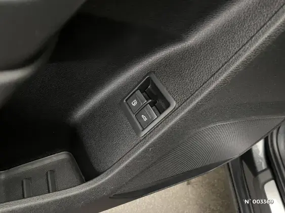 AUDI Q3 - voiture d'occasion - Photo 17