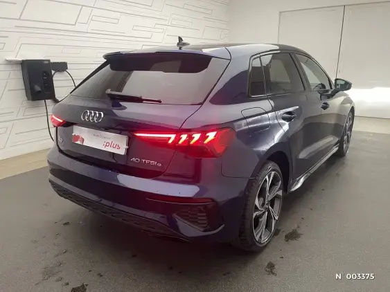 AUDI A3 SPORTBACK IV - voiture d'occasion - Photo 10