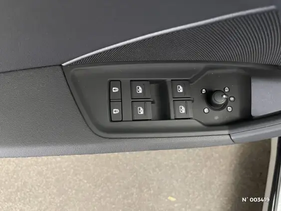 AUDI A3 SPORTBACK IV - voiture d'occasion - Photo 19