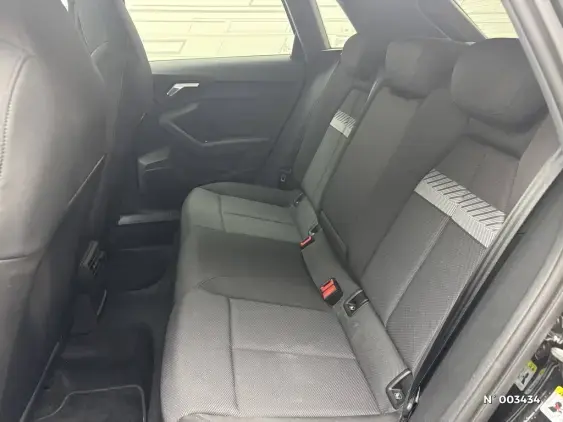 AUDI A3 SPORTBACK IV - voiture d'occasion - Photo 5