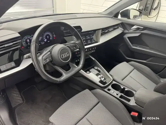 AUDI A3 SPORTBACK IV - voiture d'occasion - Photo 8