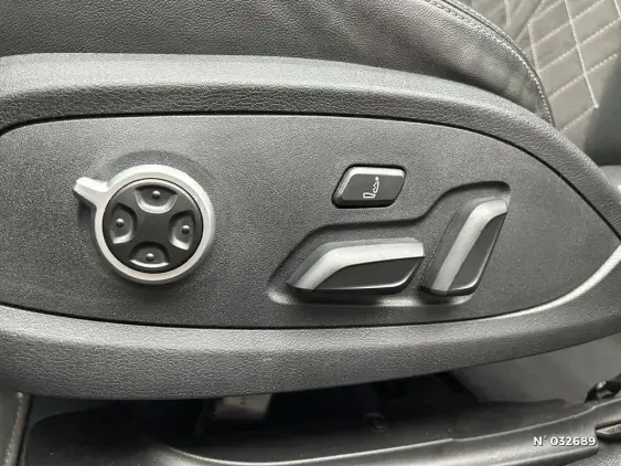 AUDI A4 AVANT V - voiture d'occasion - Photo 28