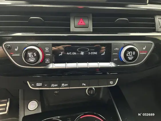 AUDI A4 AVANT V - voiture d'occasion - Photo 38