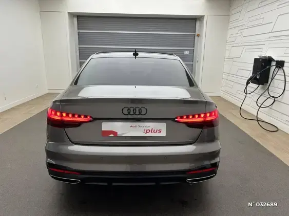 AUDI A4 AVANT V - voiture d'occasion - Photo 3