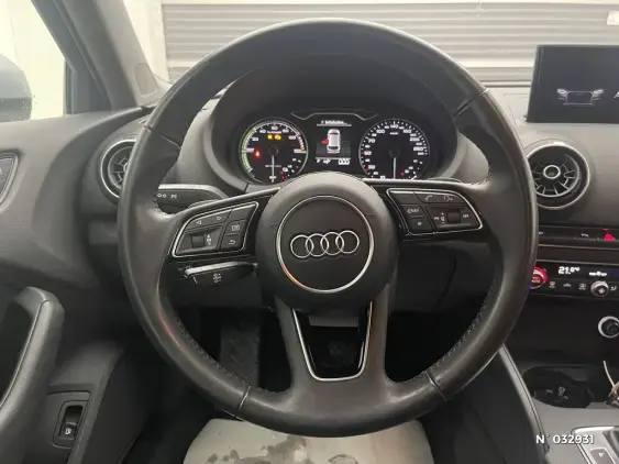 AUDI A3 SPORTBACK BUSINESS - voiture d'occasion - Photo 9