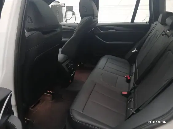 BMW X3 III - voiture d'occasion - Photo 11