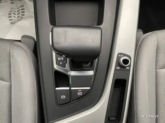 AUDI A4 AVANT V - voiture d'occasion - Photo 17