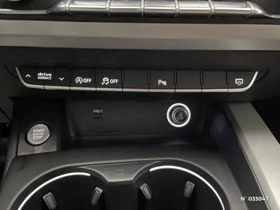 AUDI A4 AVANT V - voiture d'occasion - Photo 18