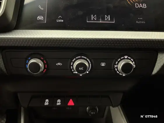 AUDI A1 CITYCARVER - voiture d'occasion - Photo 23