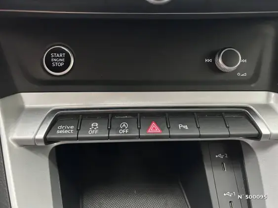 AUDI Q3 - voiture d'occasion - Photo 31