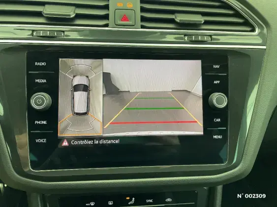 VOLKSWAGEN TIGUAN III - voiture d'occasion - Photo 12