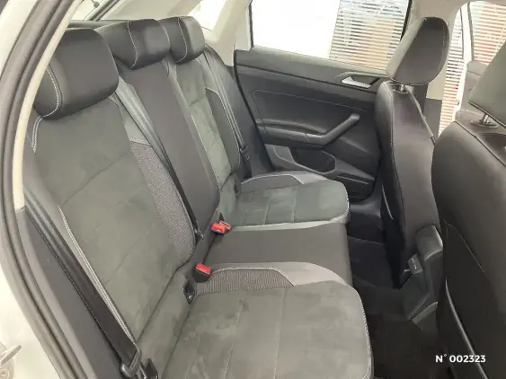 VOLKSWAGEN POLO V - voiture d'occasion - Photo 9