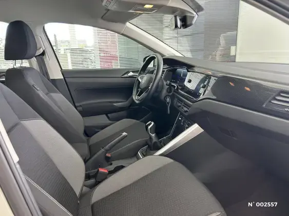 VOLKSWAGEN POLO V - voiture d'occasion - Photo 4