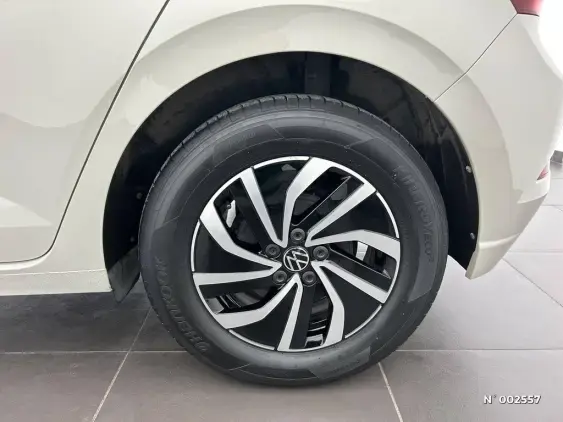 VOLKSWAGEN POLO V - voiture d'occasion - Photo 20