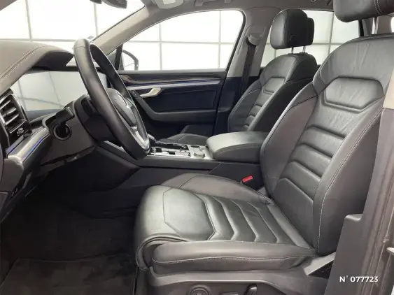 VOLKSWAGEN TOUAREG - voiture d'occasion - Photo 8