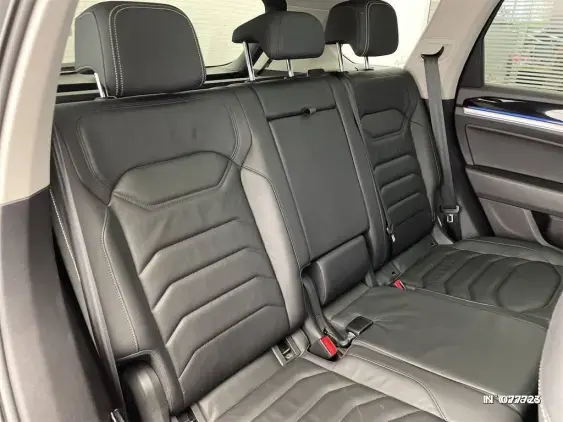 VOLKSWAGEN TOUAREG - voiture d'occasion - Photo 10