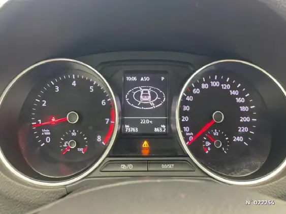 VOLKSWAGEN POLO V - voiture d'occasion - Photo 10