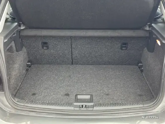 VOLKSWAGEN POLO V - voiture d'occasion - Photo 5