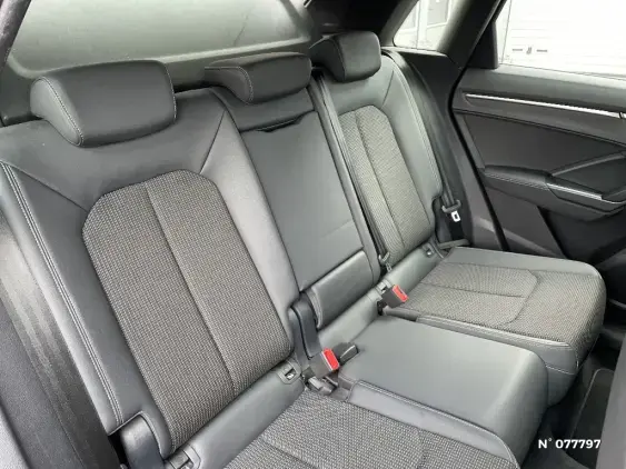 AUDI Q3 - voiture d'occasion - Photo 9
