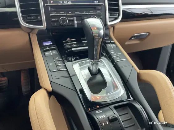PORSCHE CAYENNE III - voiture d'occasion - Photo 12