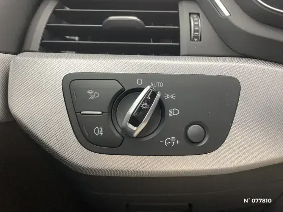 AUDI A4 AVANT V - voiture d'occasion - Photo 12