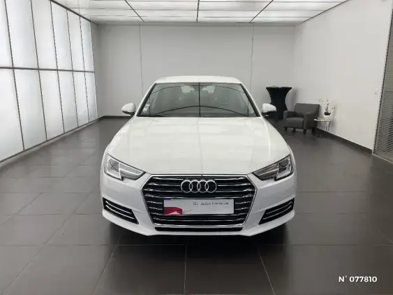 AUDI A4 AVANT V - voiture d'occasion - Photo 2