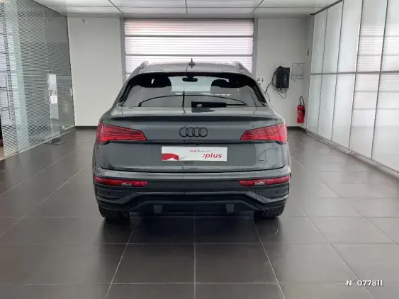 AUDI Q5 SPORTBACK - voiture d'occasion - Photo 4