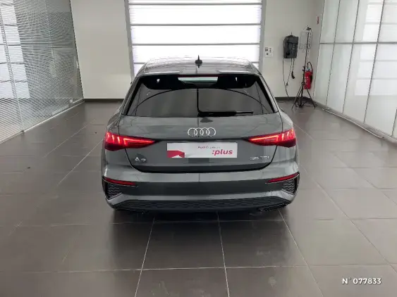 AUDI A3 SPORTBACK IV - voiture d'occasion - Photo 4