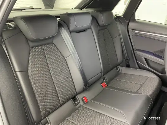 AUDI A3 SPORTBACK IV - voiture d'occasion - Photo 9