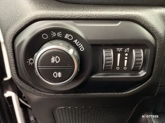 JEEP WRANGLER JK - voiture d'occasion - Photo 13